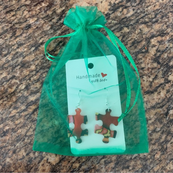 Handmade puzzle earrings - Picture 9 of 9